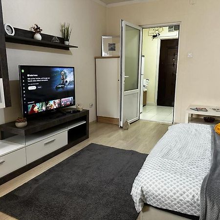 Reeas Apartament ทิมิชัวรา ภายนอก รูปภาพ
